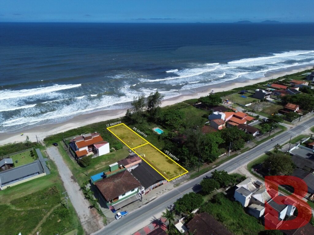 Qual a distância mínima do mar para construir uma casa legalmente no Brasil?